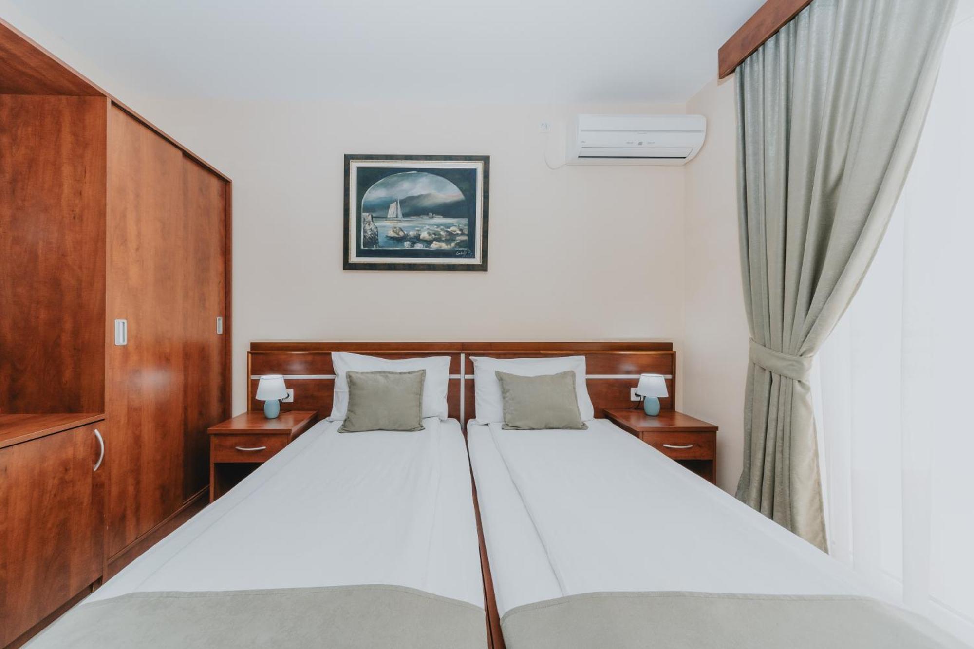 Apartmani Salus Budva Værelse billede